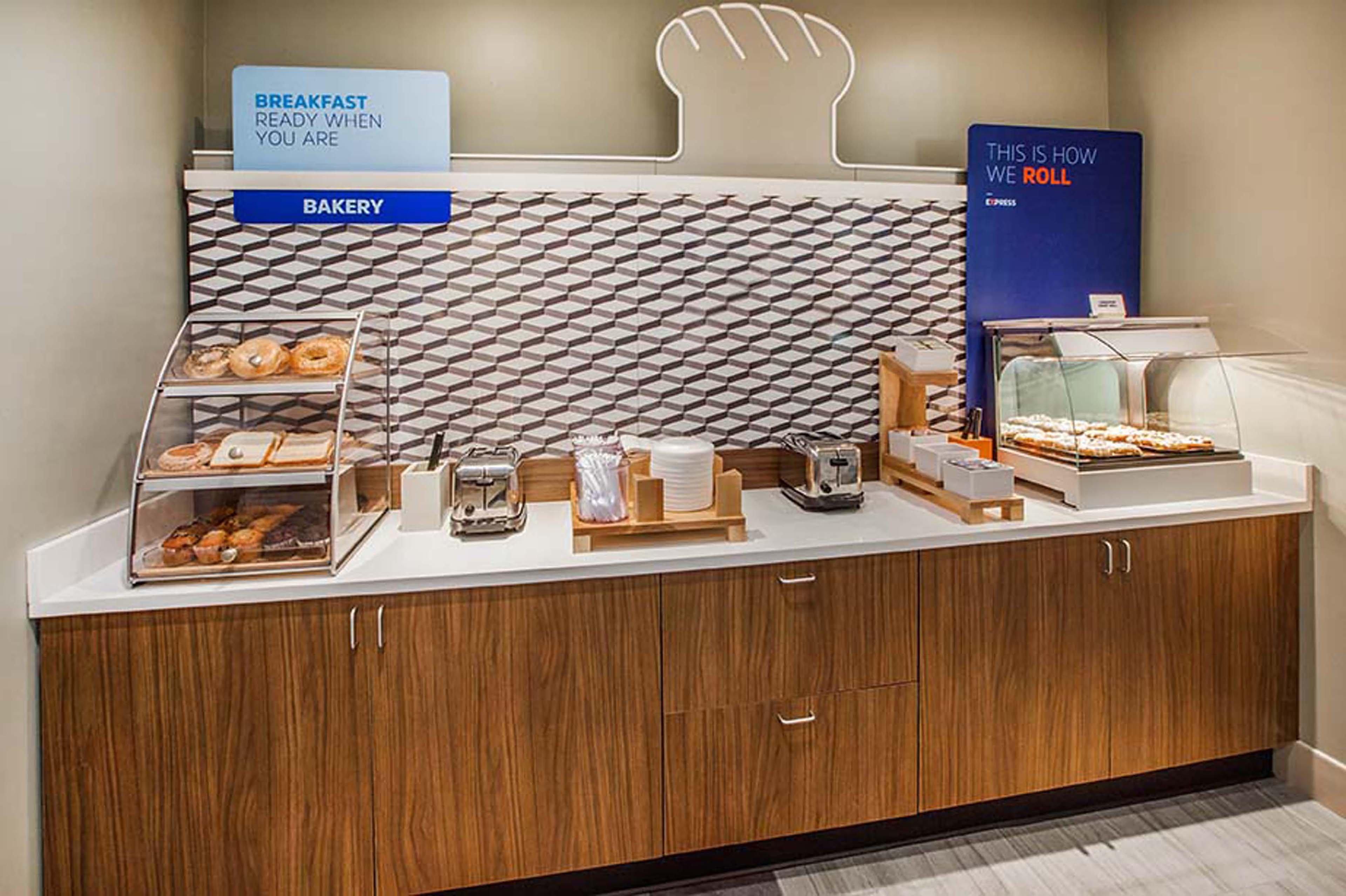 Holiday Inn Express Hotel & Suites Kendall East-Miami By Ihg Exteriör bild