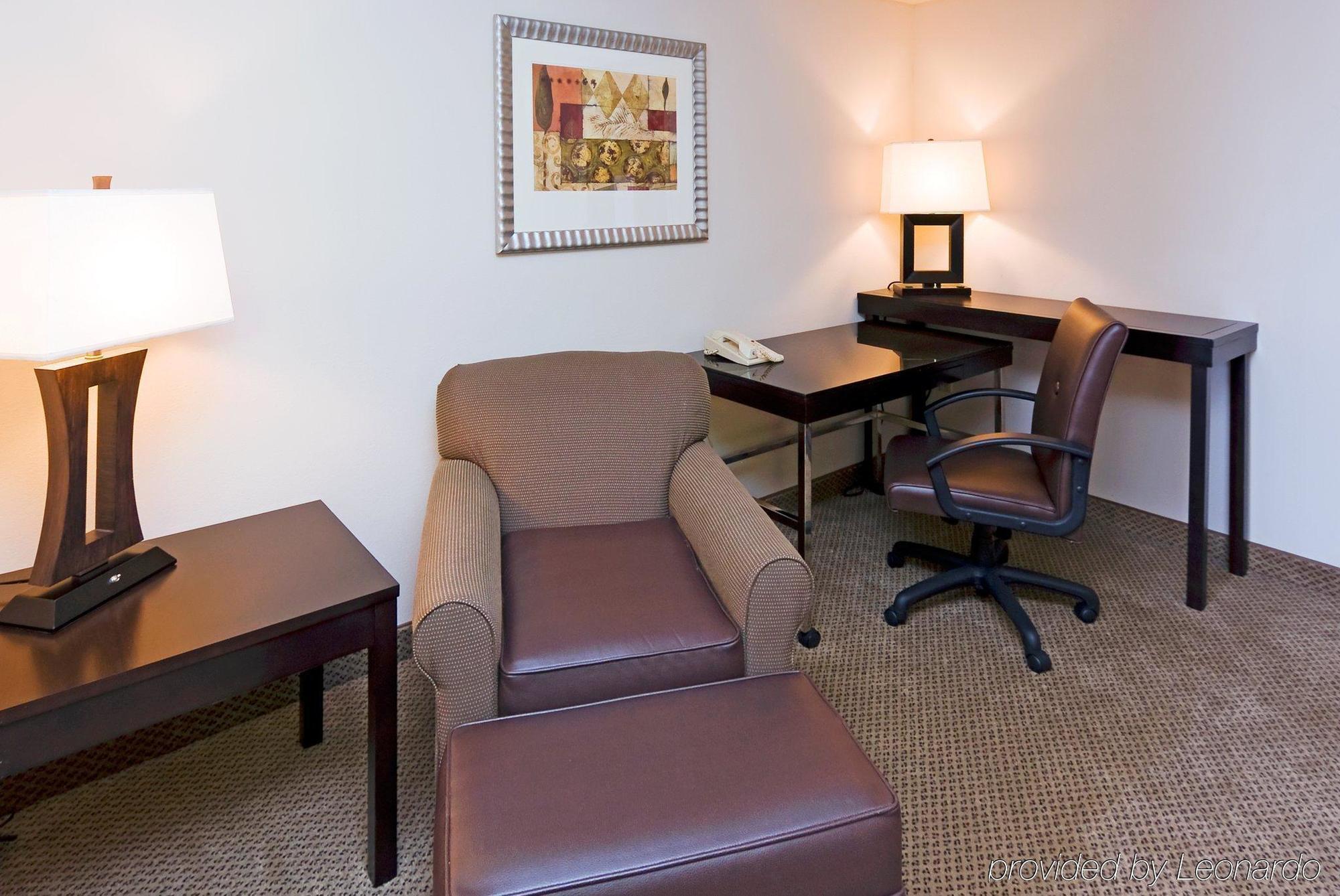 Holiday Inn Express Hotel & Suites Kendall East-Miami By Ihg Rum bild