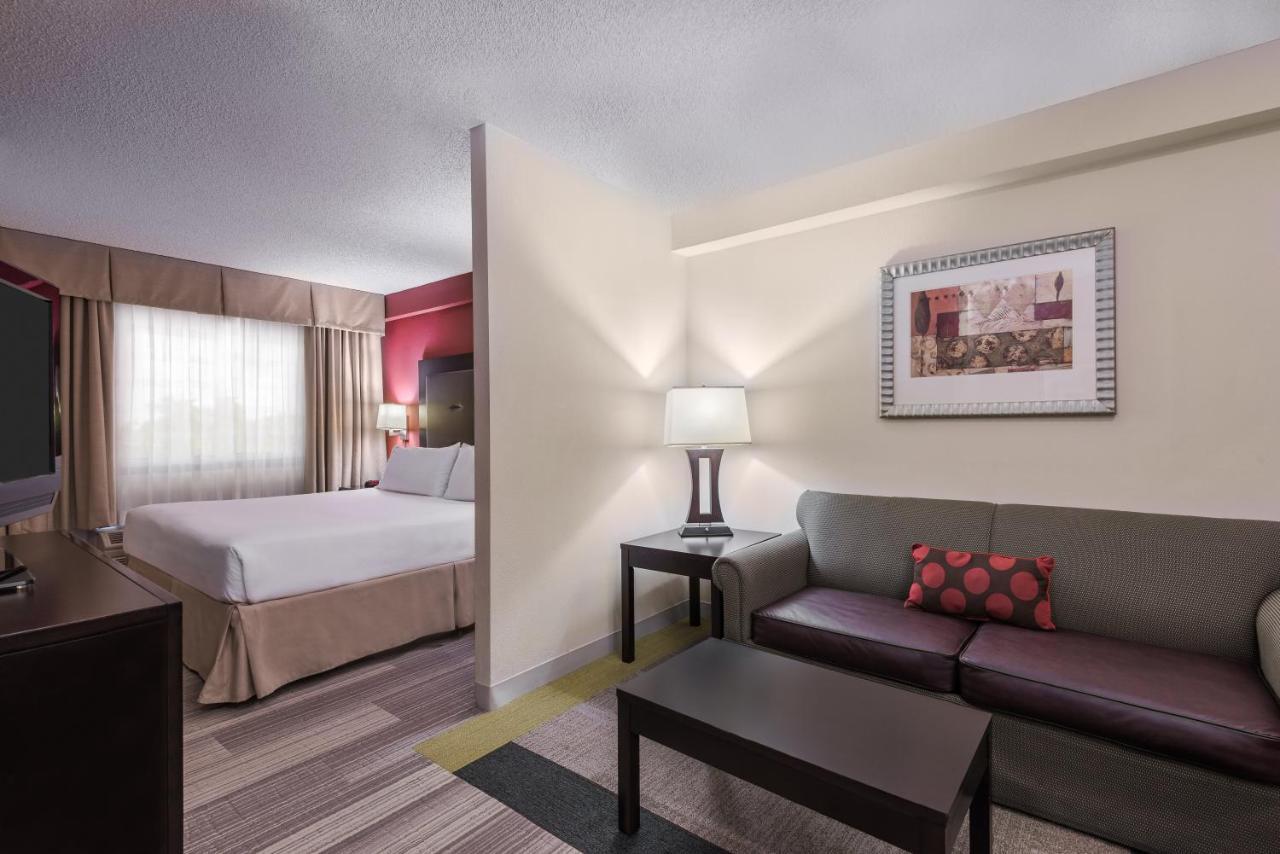 Holiday Inn Express Hotel & Suites Kendall East-Miami By Ihg Exteriör bild